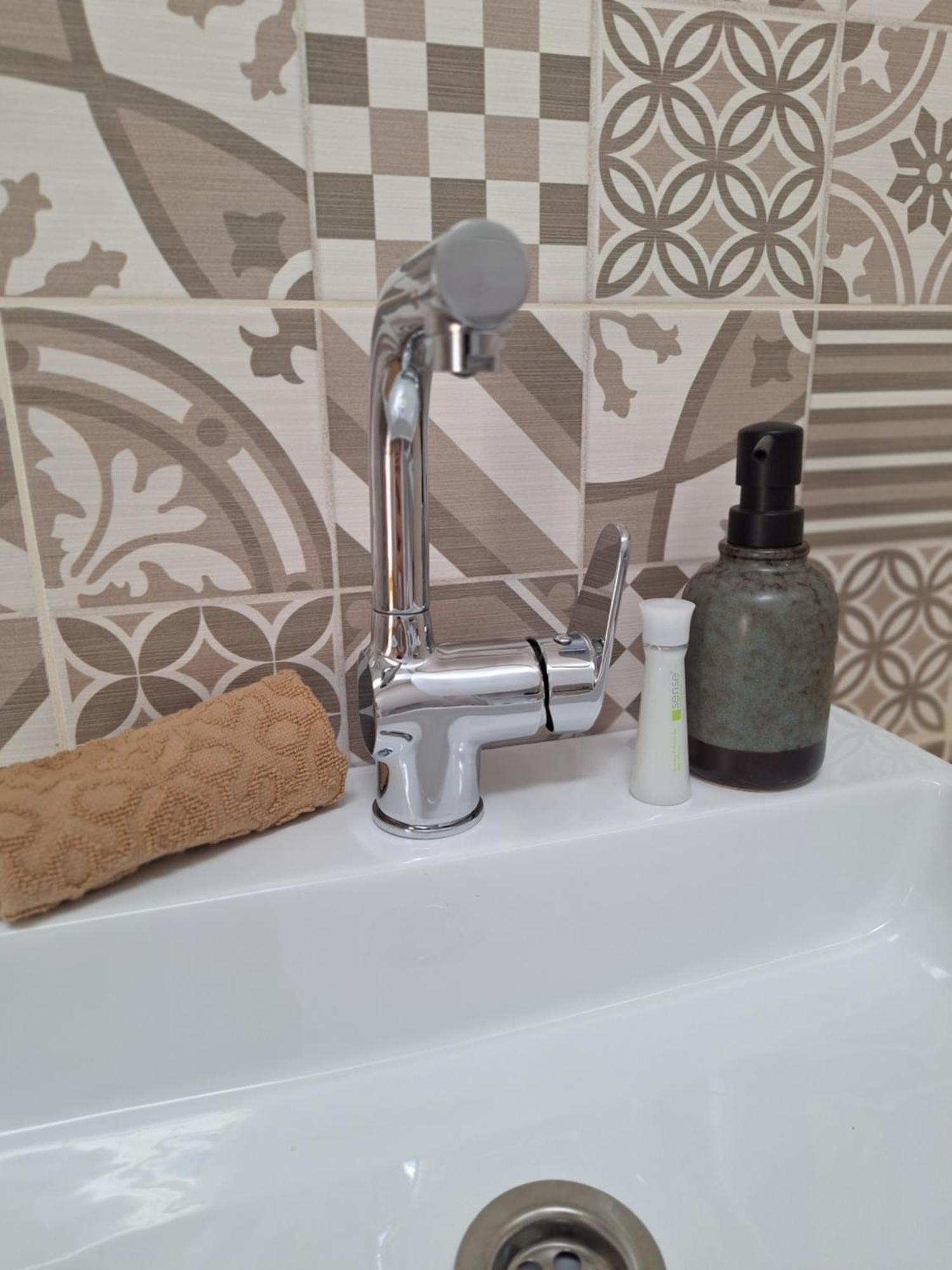 Varfal Apartman II Егер Екстериор снимка
